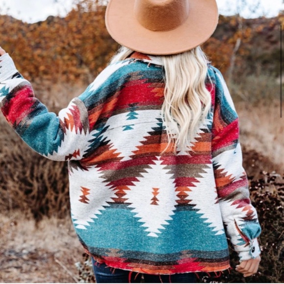 Aztec Shacket - Picture 6 of 6